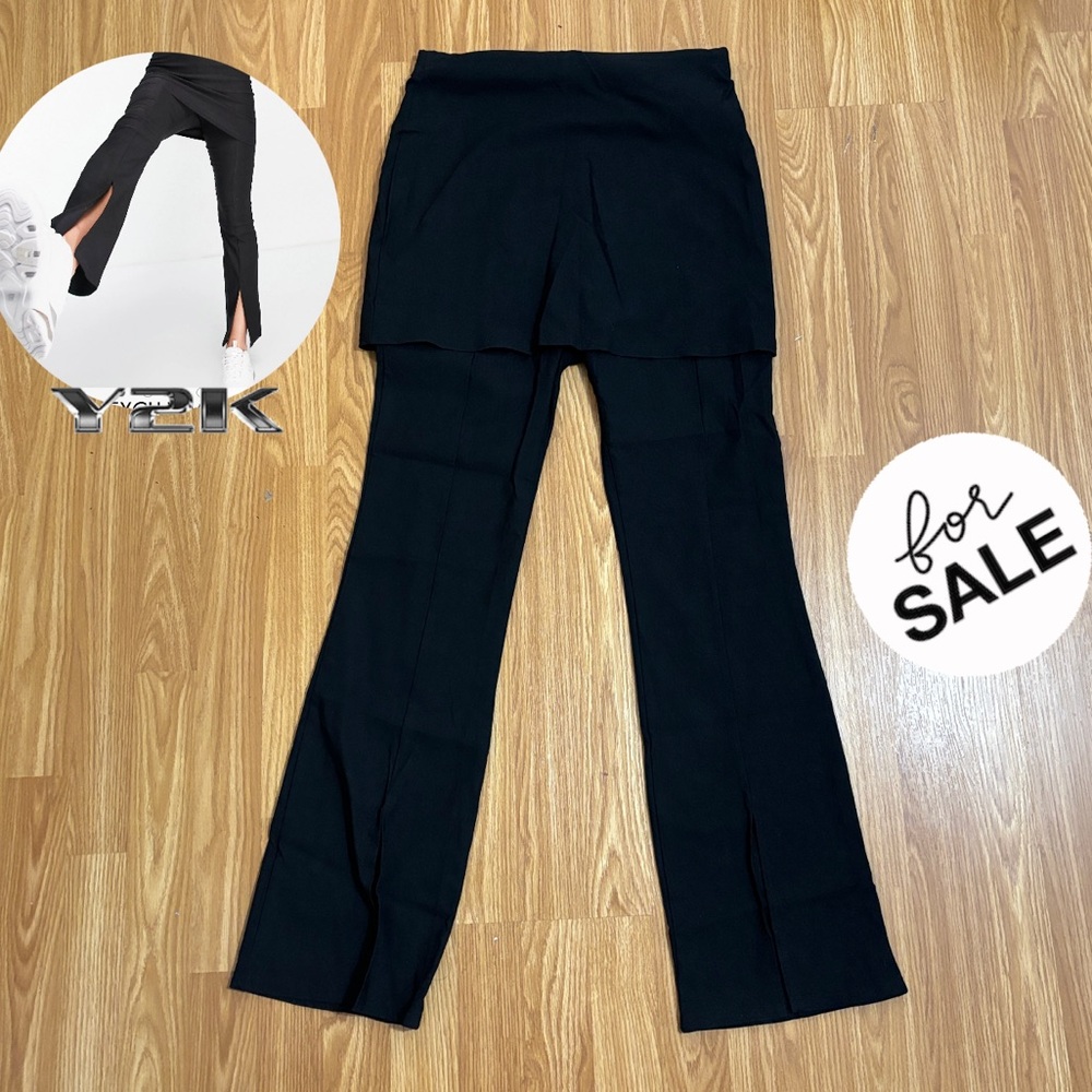 Trendy skirt over pants bottoms!
